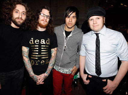Joe Trohman, Andrew Hurley, Pete Wentz, Patrick Stump, Fall Out Boy Joe Trohman, Andrew Hurley, Pete Wentz, Patrick Stump, Fall Out Boy